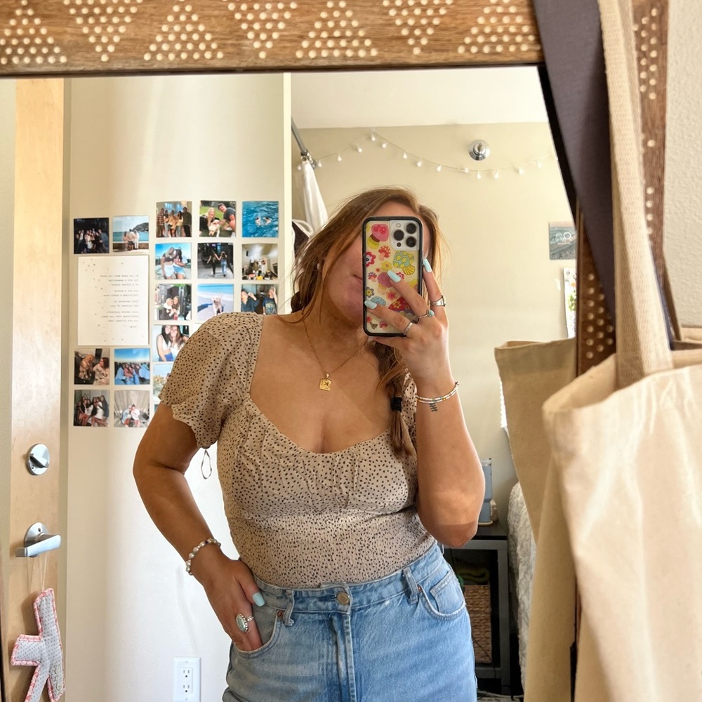 Abercrombie and Fitch Dotted Puff Sleeve Top